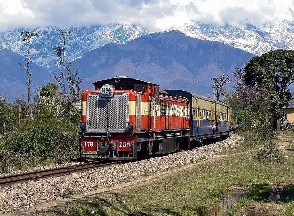 KANGRA VALLEY RAILWAY 1