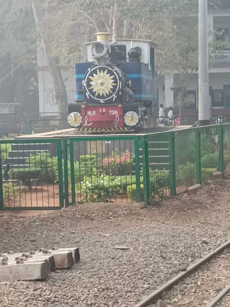 MATHERAN LIGHT RAILWAYS 1